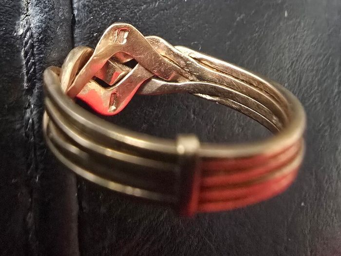 puzzle ring