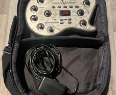 Behringer Bass V AMP
