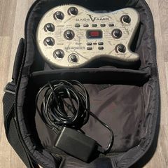 Behringer Bass V AMP