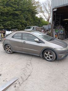 Breaking honda civic 2008
