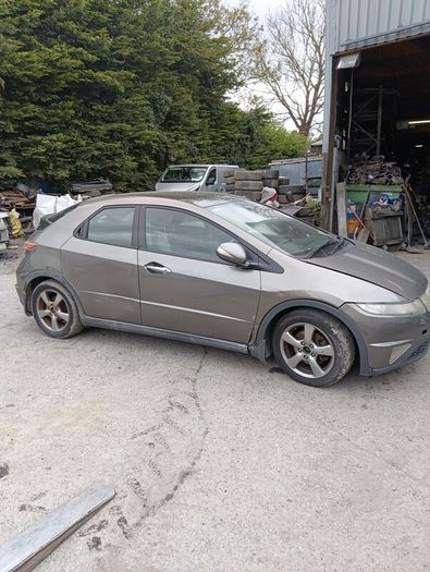 Breaking honda civic 2008