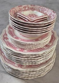 Vintage Masons Manchu Pink Red Ironstone Service 31 Pieces Mint Condition