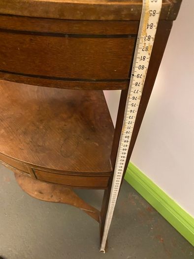 Georgian corner washstand