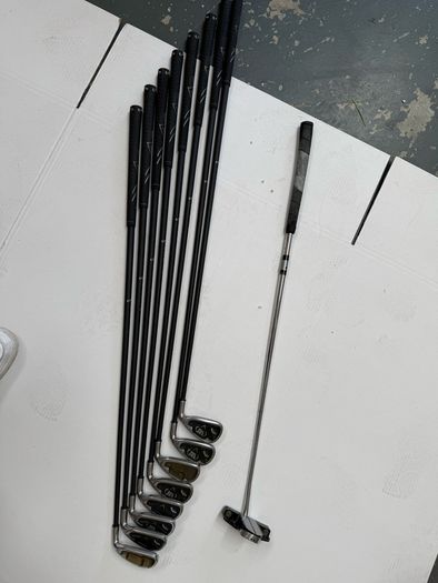 set golf clubs