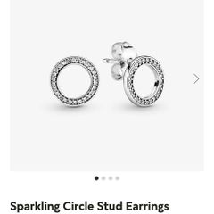 Pandora Earring