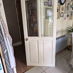 White interior glas door