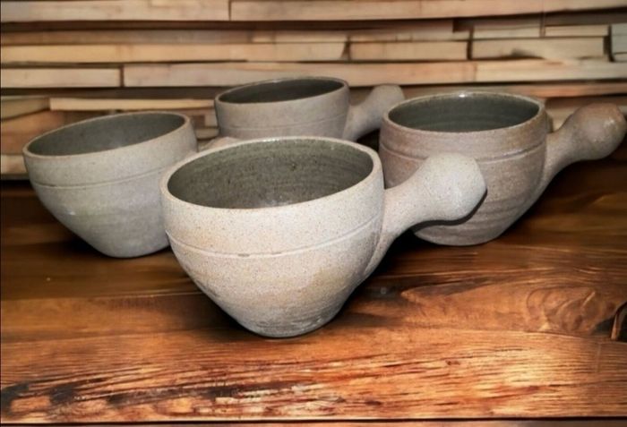 Irish pottery set
