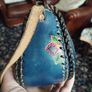 Stunning Vintage Blue Leather Handbag. Image 8
