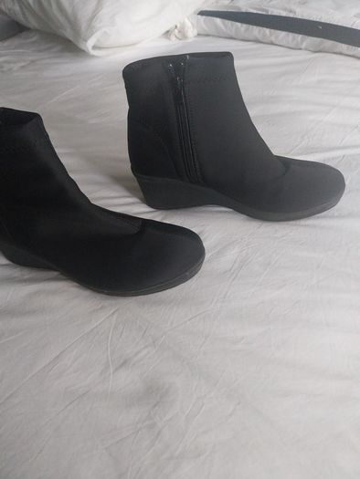 ladies Boots