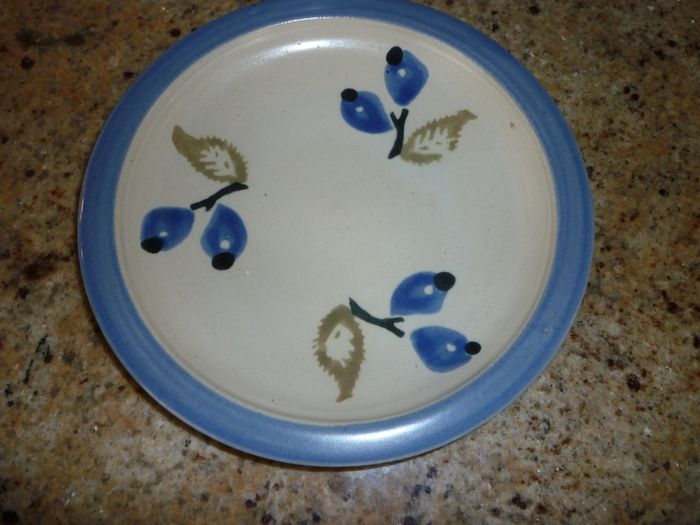 Giant Serving platter, Ramekins, Bowls, Dish. Plate. Moville. 8 ITEMS