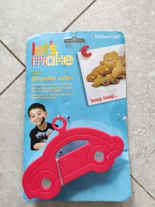 BNIB Kitchen Craft 3d car cookie cutter