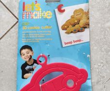 BNIB Kitchen Craft 3d car cookie cutter