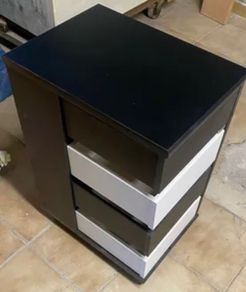 Storage cabinet