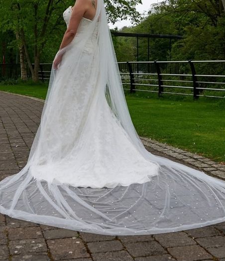 Wedding dress size 10/12