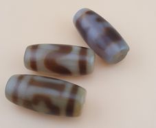 Vintage Himalyan Tibetan Zigzag Pattern Agate Dzi Bead Amulet