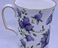 Royal Albert "Lilac Lane" Mug Gold Trim Boxed