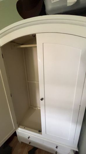 wardrobe
