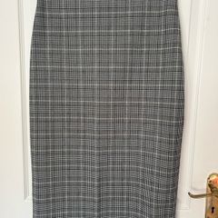 Zara Ladies Check Skirt Size Large