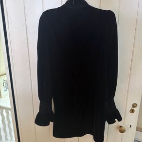 mini dress velvet Zara M