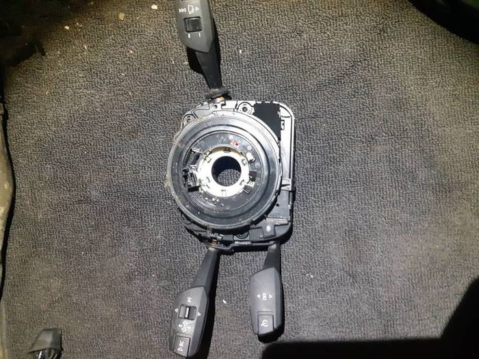 BMW 1 3 Series E82 E90 E92 E93 Switch Cluster Cruise Control Stalk Unit 9123040