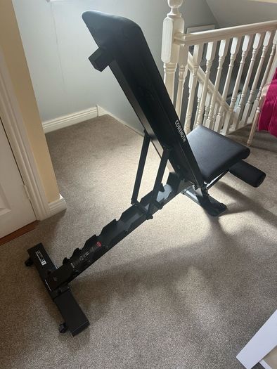 Workout/exercise bench