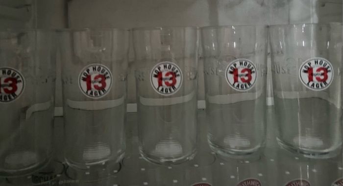Samuel Adams Boston Lager Beer Pint Glass bulmers Tiger beer Official Pint Glass guinness hop house 13 Heineken Carlsberg coors smithwicks orchard thieves Rockshore cider Galway hooker tuborg corona