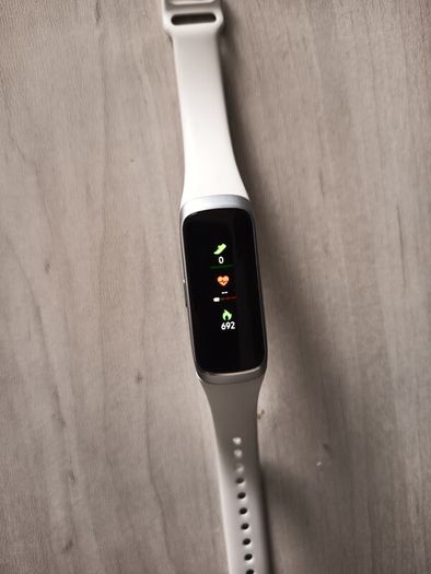 Samsung galaxy fit (SM-R370)