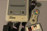 Super Nintendo Entertainment System SNES Bundle