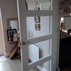 White Glazed Internal Shaker Door