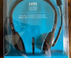 Logitech H111 stereo headset