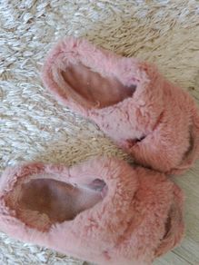 worn flip flops pink