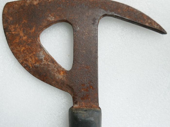 British WW2 Glider Escape Axe