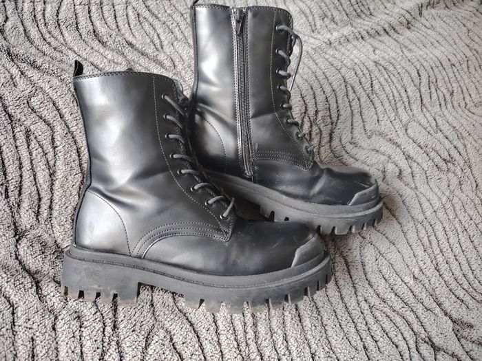 Black Chunky Boots  Size 7