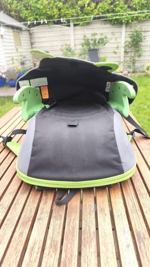 trunki boostapak travel booster seat