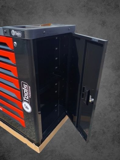 8-Drawer Tool Cabinet/Fully Loaded