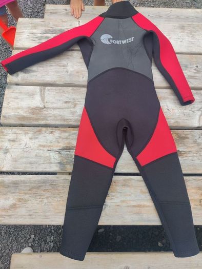 Wetsuit
