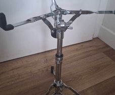 snare stand brand new