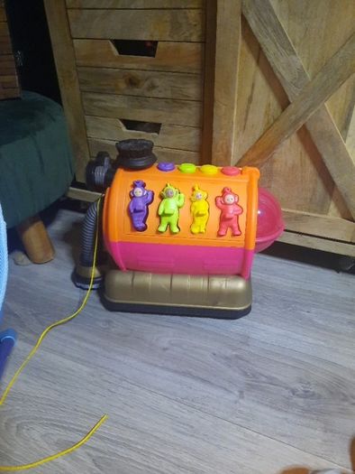 telletubbie pull and play noonoo