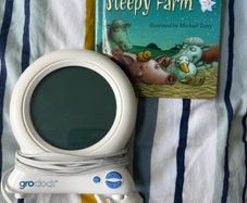 Gro clock & Book