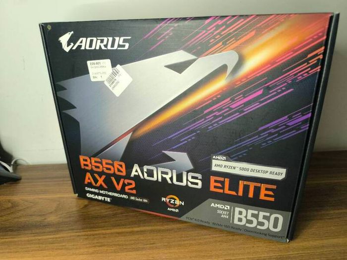 Gigabyte aorus elite ax v2 (Brand new condition)