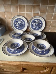 Vintage Arklow pottery "Willow " 6Dinner plate 5 Bowls