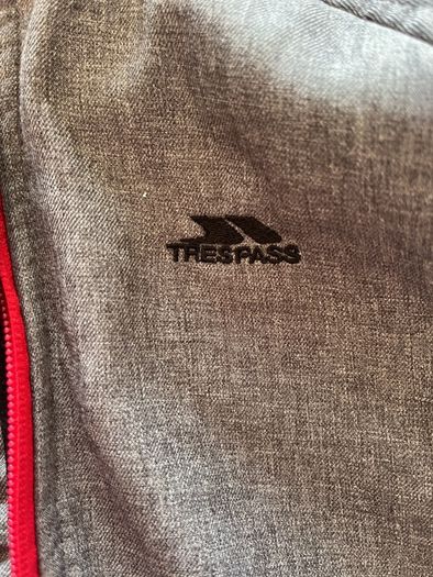Tresspass coat
