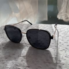 sun glasses