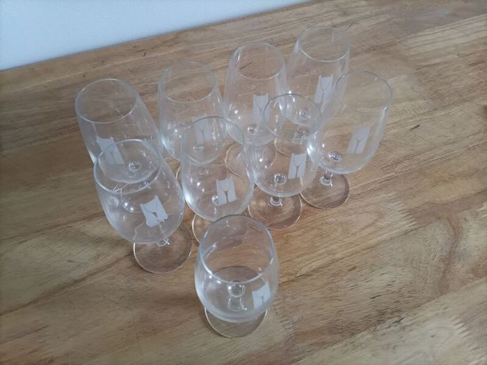 elegant glasses