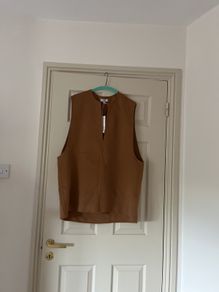 Cos sleeveless top 18