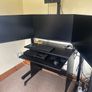 3x 32 inch computer gaming monitors with stand Image 3