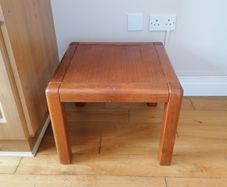 Coffee table/Side Table