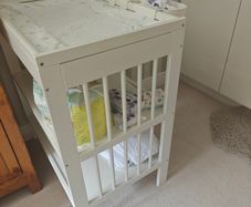 Ikea Gulliver Changing Table - White