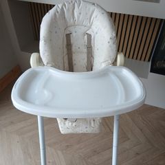 highchair