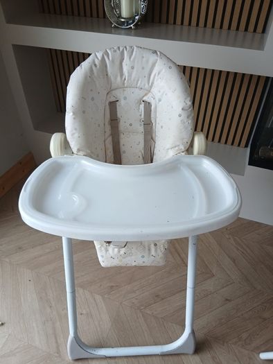 highchair